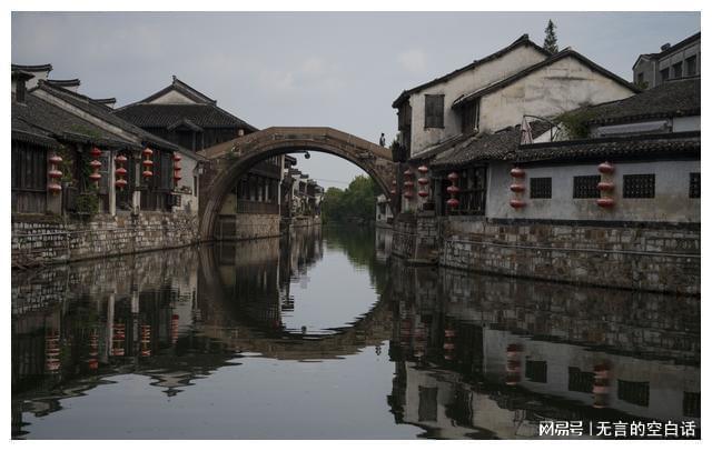 探索男生怎么与一个女生保持长久的友谊?——红迪网平台分享与讨论精彩内容